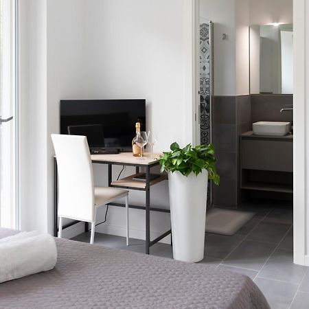 Nonna Do Little Apartment Cagliari Ngoại thất bức ảnh
